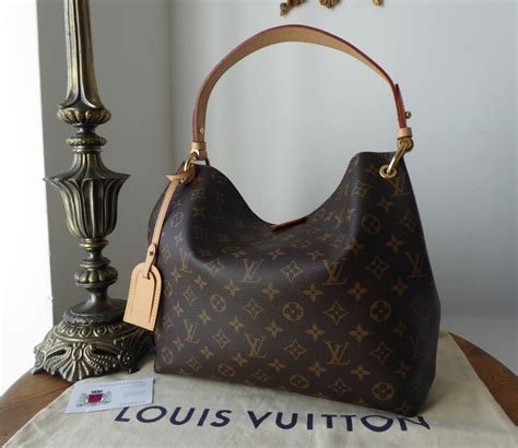 graceful louis vuitton pm